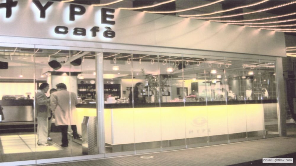 frameless glass doors for restaurants 